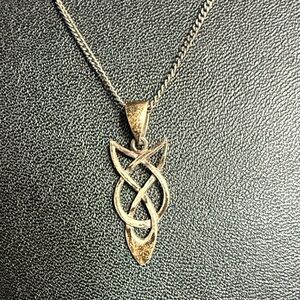 Vintage Sterling Silver Celtic Cross Pendant and Chain